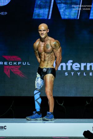 ЖЕЛЕЗНЫЙ ЧЕЛОВЕК CLASSIC PHYSIQUE_